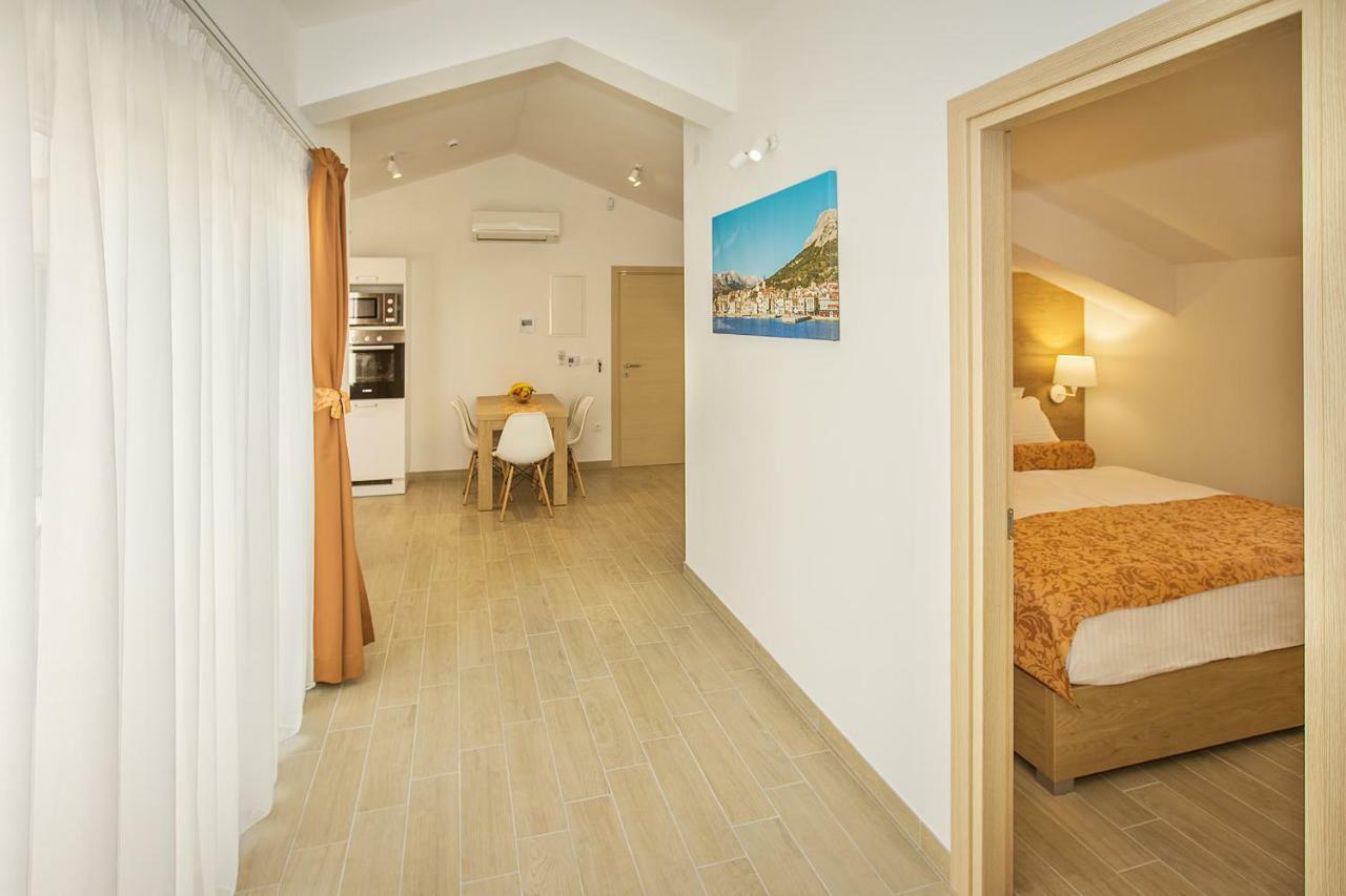 Residence Mediterraneo Baška Eksteriør billede